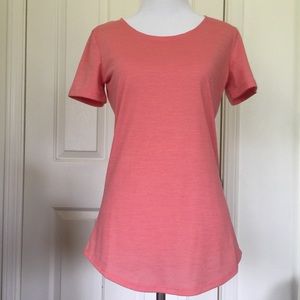 UNDER ARMOUR charged wool women running top